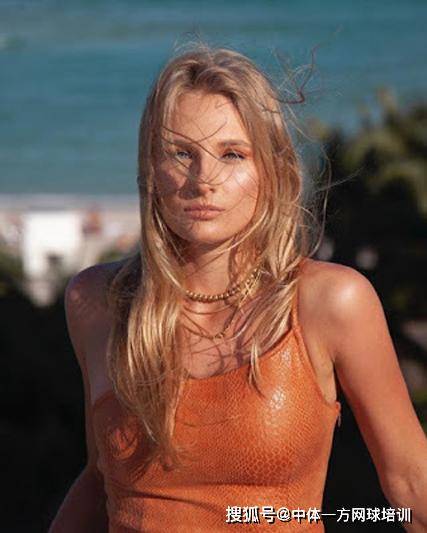 他的出色发 他的出色发