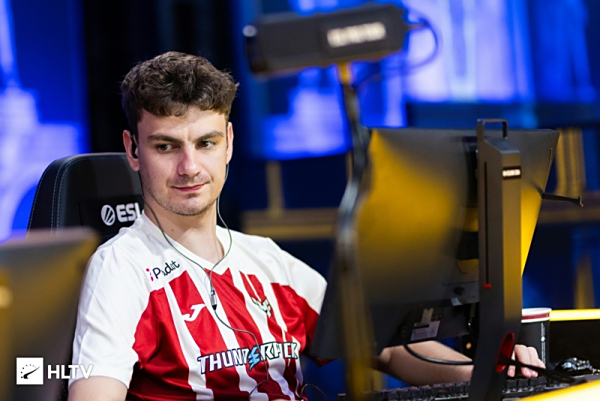 灵活变阵的 灵活变阵的