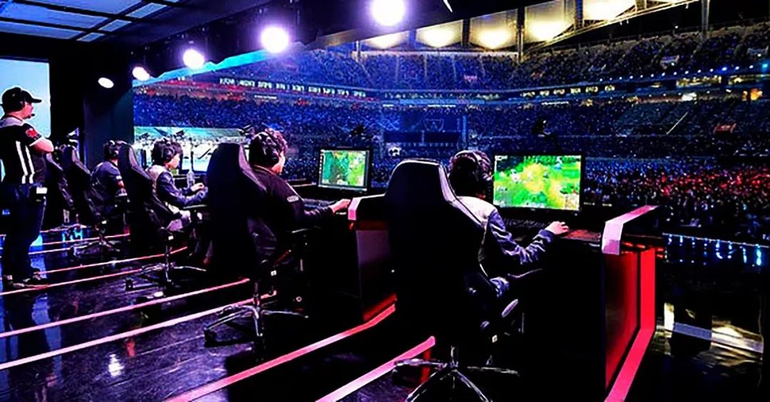 加直观地展 加直观地展