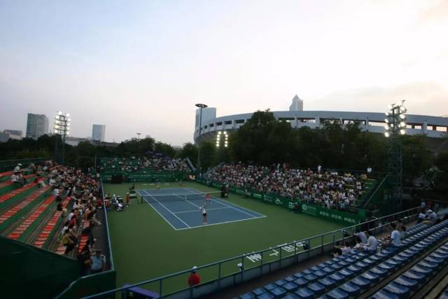 超过了1亿 超过了1亿