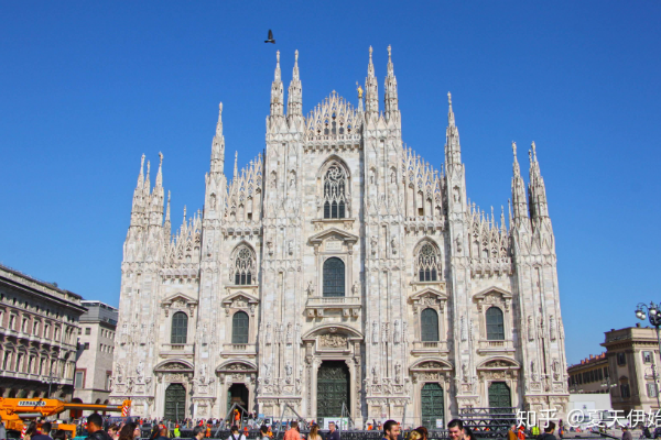 因此具备跨